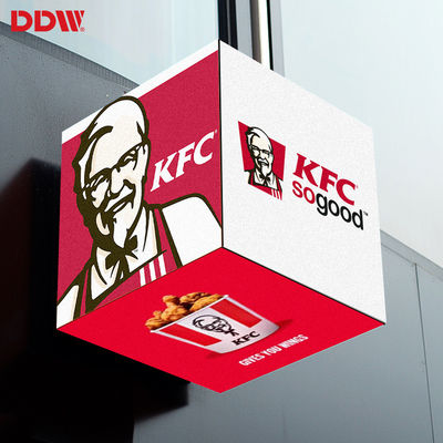 На открытом воздухе водоустойчивая реклама привела экран куба, дисплей приведенный пикселом П2.5 куба