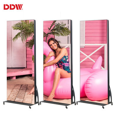 Экран рекламы П2.5 движения умного цифров стоящего настила на открытом воздухе П2.5